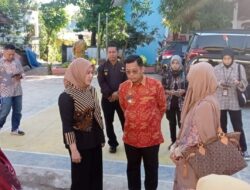 Camat Biringkanaya Dampingi  Wakil Walikota Cek Layanan Prasarana di SD Malewang Sudiang