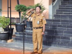 Kasi Kebersihan Kecamatan Biringkanya Pimpin Apel Pagi, Gaungkan Pentingnya Kebersihan Wilayah