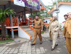 Fatmawati Rusdi Pantau Kesiapan Lomba Kelurahan Tingkat Kabupaten Kota 2023
