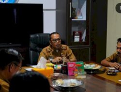 Hadirkan 14 Lurah, Plt Camat Makassar Gelar Rakor Prihal Kebersihan