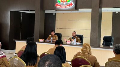 Gelar Rakor, Camat Panakkukang Bahas Mekanisme Tata Cara Pembayaran Retribusi Sampah Melalui QRIS