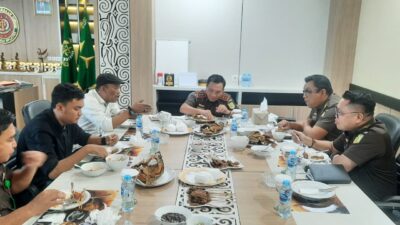 Bahas Supremasi Hukum, Koordinator FoKal NGO Sulawesi Bersilaturahmi dengan Kejati Sulsel
