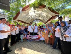 Camat Biringkanaya Ucapkan Terima Kasih pada FKKM usai Lakukan Penyerahan Bantuan Stanting di Kontainer Terpadu Makassar