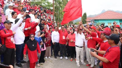Dihadapan Ribuan Masyarakat Enrekang, Danny Pomanto : Kekompakan jadi Modal Terbaik Membangun Negeri