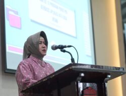 Hari ke 4, Indira Yusuf Ismail Beri Arahan Bimtek Aplikasi Data Dasawisma Kecamatan Ujung Tanah