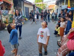 Peringati HUT Kemerdekaan RI ke 78, Begini Keseruan Lomba Makan Kerupuk dan Lari Kelereng di Blok AC Telkom