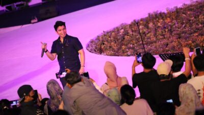 Konser Selama 2 Jam di Festival F8, Govinda dan Lobow Bawa Masyarakat Makassar Nostalgia