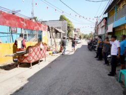 Camat Tamalanrea dan Lurah Tamalanrea Indah Pantau Langsung Pembongkaran Lapak yang Halangi Pengerjaan Jalan