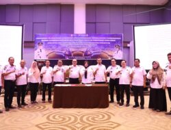 Wawali Makassar Lakukan MoU Bersama 15 Kecamatan Bangun Komitmen Hapuskan Kemiskinan Ekstrem di Makassar