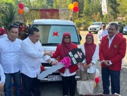 Unhas kini miliki Mobil Klinik Tanaman