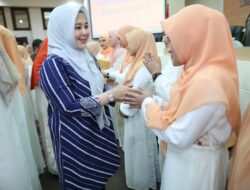 Hadiri Peringatan Maulid, Fatmawati Rusdi Pamit Pada Jajaran