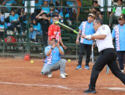 Danny Pomanto Unjuk Kemampuan di Kejuaraan Softball Wali Kota Cup Makassar 2023