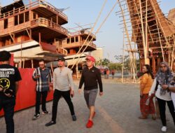 Kapal Pinisi dan Rumah Tongkonan Toraja Jadi Latar Belakang Puncak Acara HUT Kota Makassar ke-416