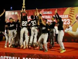 Tim Laston DPU Makassar Juara I Softball U 18
