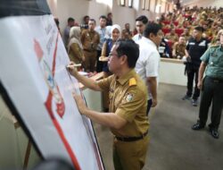 Sekda Kota Makassar Pimpin Pembacaan Pakta Integritas Deklarasi Netralitas ASN Pemkot Makassar
