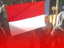 Lurah Bitowa Pimpin  Upacara Bendera di Kecamatan Manggala