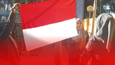 Lurah Bitowa Pimpin  Upacara Bendera di Kecamatan Manggala