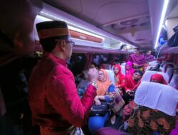 Begini Gaya Plt Camat Makassar Harun Rani Saat Berikan Arahan ke Stafnya Jelang Karnaval Hut Kota