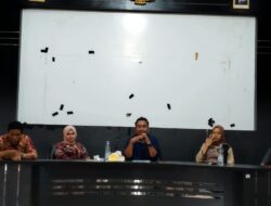 Begini Arahan Camat Manggala pada Petugas Kebersihan di Wilayahnya