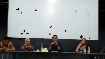 Begini Arahan Camat Manggala pada Petugas Kebersihan di Wilayahnya