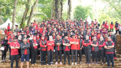 Dibuka Langsung Walikota, Pegawai Bapenda Makassar Ikuti Family Gathering Bertema “Powerful Together”