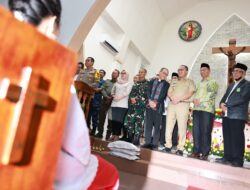 Danny Pomanto, Pj Gubernur dan Forkopimda Pantau Malam Perayaan Natal 2023 di Makassar