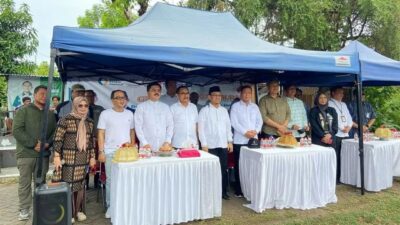 Plt Camat Makassar Hadiri Kegiatan Pasar Murah diBara-barayya