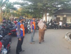 Kegiatan Sulsel Bersalawat, Direksi dan Puluhan Personil TRC Perumda Parkir Terjun Langsung Menata Parkiran Kendaraan