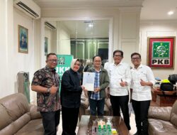 Terima SK dari PKB, Pasangan Indira Yusuf Ismail-Ilham Fauzi Siap Bertarung di Piwalkot Makassar 2024