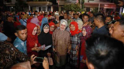 Indira Yusuf Ismail Rajut Kebersamaan Masyarakat Pada Pesta Rakyat Tiga Kecamatan
