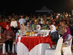 Indira Yusuf Ismail Tarik Antusiasme Warga saat Hadiri Pesta Rakyat Tingkat Kecamatan dan Kelurahan