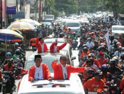 Pendukung Cagub dan Cawagub Sulsel Danny-Azhar ‘Orange’kan Makassar