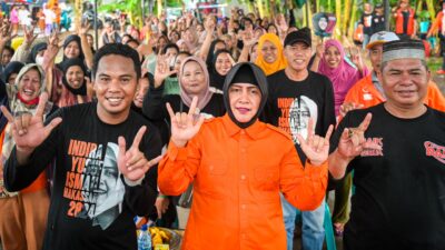 Hujan Turun Saat Indira Yusuf Ismail Menyapa di Tallo, Warga Sebut Pertanda Kemenangan “INIMi”