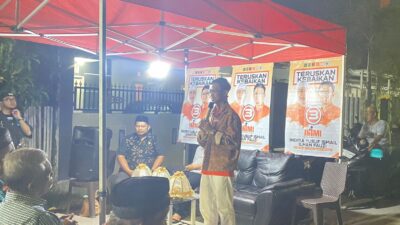 Warga dan Tokoh Masyarakat Blok AC Telkom Berua Sambut Hangat Ilham Fauzi