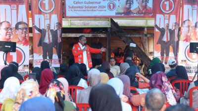 Datang ke Bone, Cagub Sulsel Danny Pomanto Jadi Idola Masyarakat