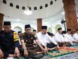 Pjs Wali Kota Arwin Azis Ajak Masyarakat Wujudkan Pilkada Damai di Acara Makassar Bermunajat 2024