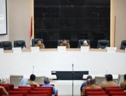 Pjs Wali Kota Makassar Andi Arwin Azis Pimpin Rapat Persiapan HUT ke-417 Kota Makassar