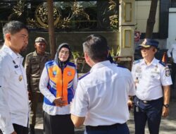 Sambut Penilaian Adipura, Perumda Parkir Makassar Turunkan TRC Menata Parkiran di Boulevard