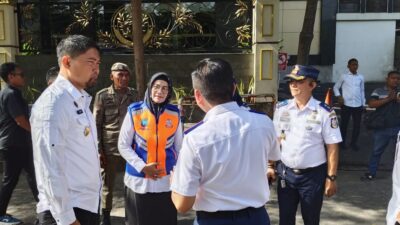 Sambut Penilaian Adipura, Perumda Parkir Makassar Turunkan TRC Menata Parkiran di Boulevard
