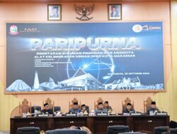 Pj Sekda Makassar Irwan Adnan Hadiri Paripurna Penetapan Susunan Pimpinan dan Anggota AKD DPRD Makassar