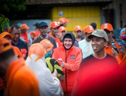 Begini Antusiasme Warga Pulau Lakkang Sambut Indira Yusuf Ismail di Tengah Hujan