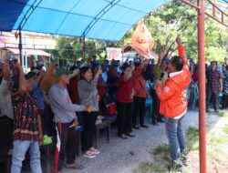 Cagub Sulsel Danny Pomanto Ajak Masyarakat Desa Benteng Lutim Berpolitik Cerdas