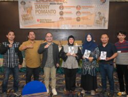 Indira Yusuf Ismail Buka Acara Lauching dan Bedah Buku ‘Danny Pomanto Anak Lorong Makassar