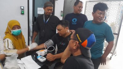 Perumda Parkir Makassar Gelar Senam Sehat dan Pemeriksaan Kesehatan Gratis