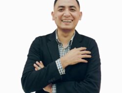 Kutukan Kekuasaan