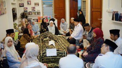 Wali Kota dan Wakil Wali Kota Makassar Melayat ke Rumah Duka Ayah Kadis Pariwisata