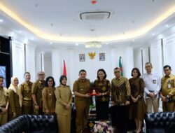 Wali Kota Makassar Munafri Arifuddin Dikukuhkan Sebagai Warga Kehormatan Divisi Infanteri 3 Kostrad