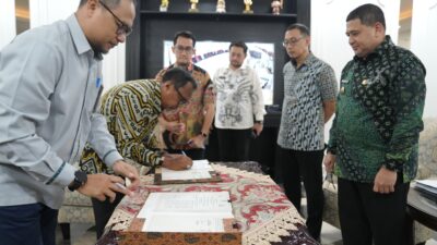 Wujud Kepedulian, Pemkot Resmi Jalankan Program PDAM Sambungan Air untuk Warga Kurang Mampu