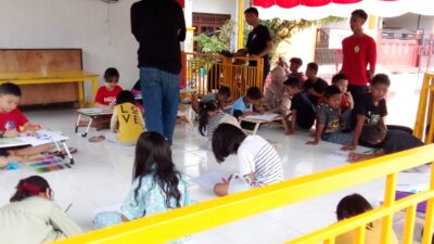 Begini Keceriaan Anak-anak Blok AC Kebersamaan Ikuti Lomba Mewarnai di Perayaan 17 Agustus