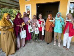 Mahasiswa KKN Unhas Latih UMKM di Desa Biroro Tingkatkan Kualitas Kemasan dan Label Produk